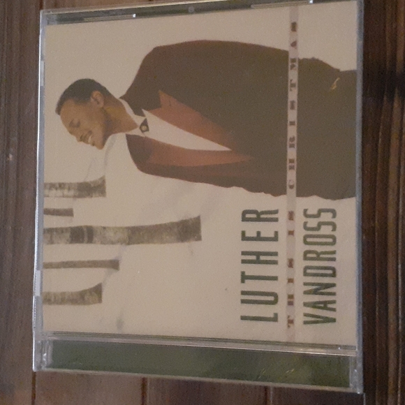 Christmas Music CD Luther Vandross "This Is Christmas" - Picture 1 of 3